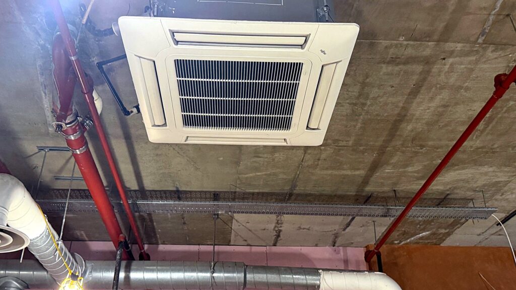 Air conditioning cassette in a commercial space