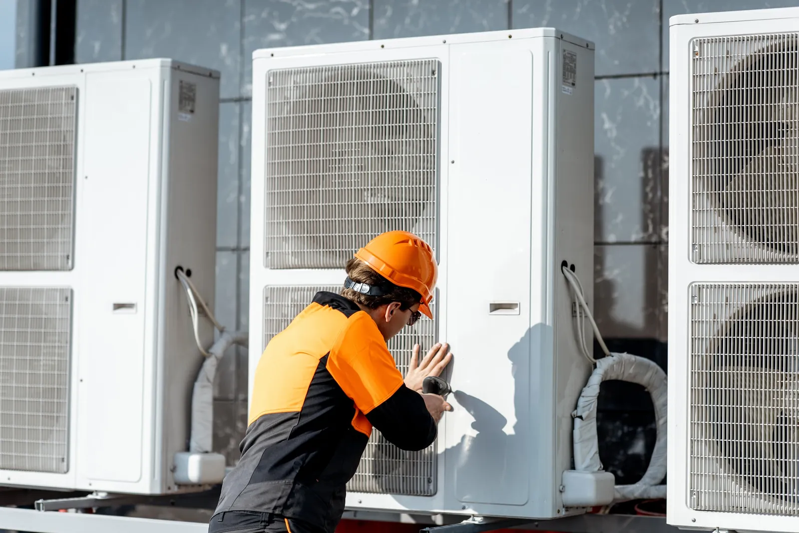 Expert Air Conditioner Installation Near London